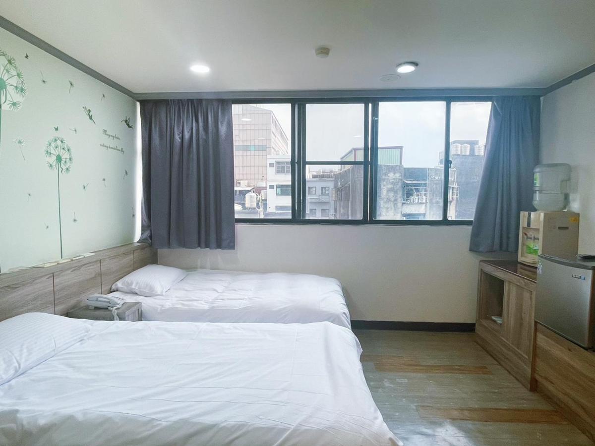 A22 Wei Lu Hotel Csungli Kültér fotó