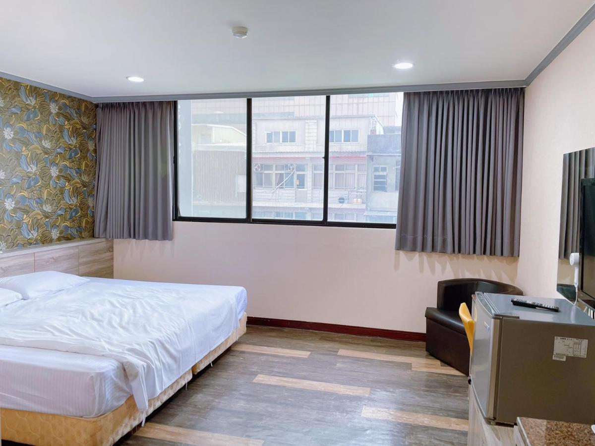 A22 Wei Lu Hotel Csungli Kültér fotó